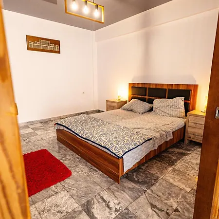 Emanuel アパート *